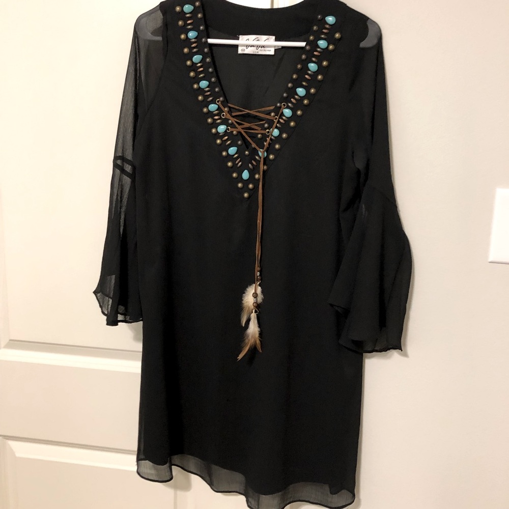 VaVa Embroidered Blacked Dress